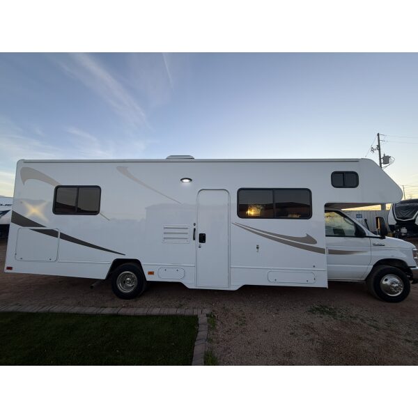 Winnebago Class C