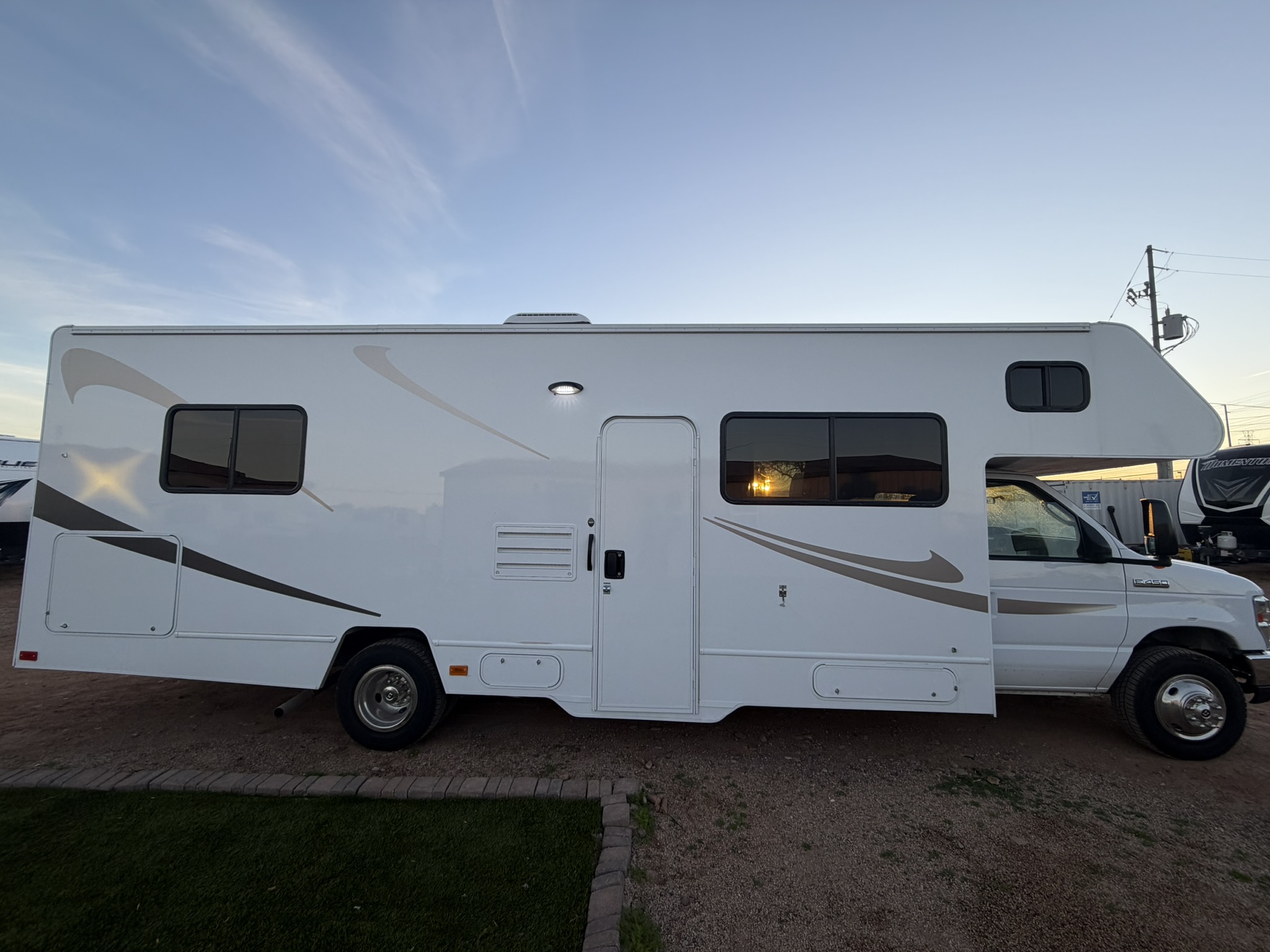 Winnebago Class C