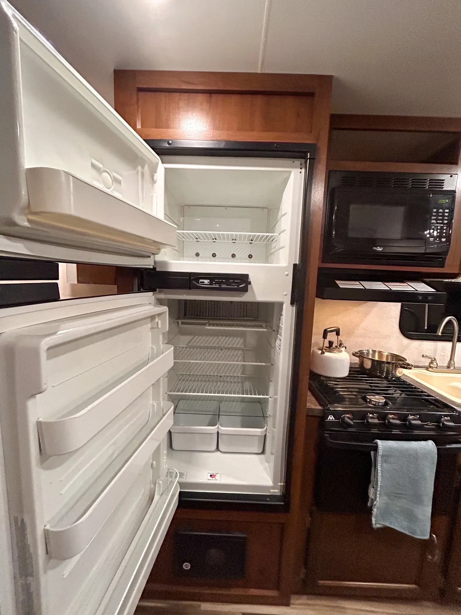 Jayco Baja Edition Bunkhouse (Shared) 5